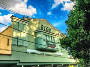 Fachada do Cine Santa Tereza, em Belo Horizonte, onde acontece mostra de curtas argentinos.