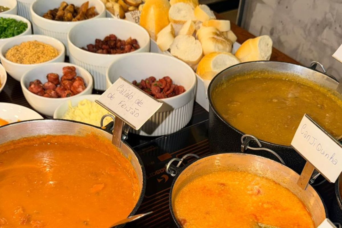 O Bar Mercado Central Savassi lançou um rodízio completo para transformar o inverno em uma experiência cheia de sabor - (foto: Divulgação)