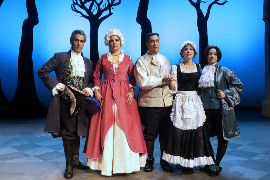 Artistas da ópera “As Bodas de Fígaro” participam de flash mob gratuito no Mercado Central, em Belo Horizonte, nesta quarta-feira (13)