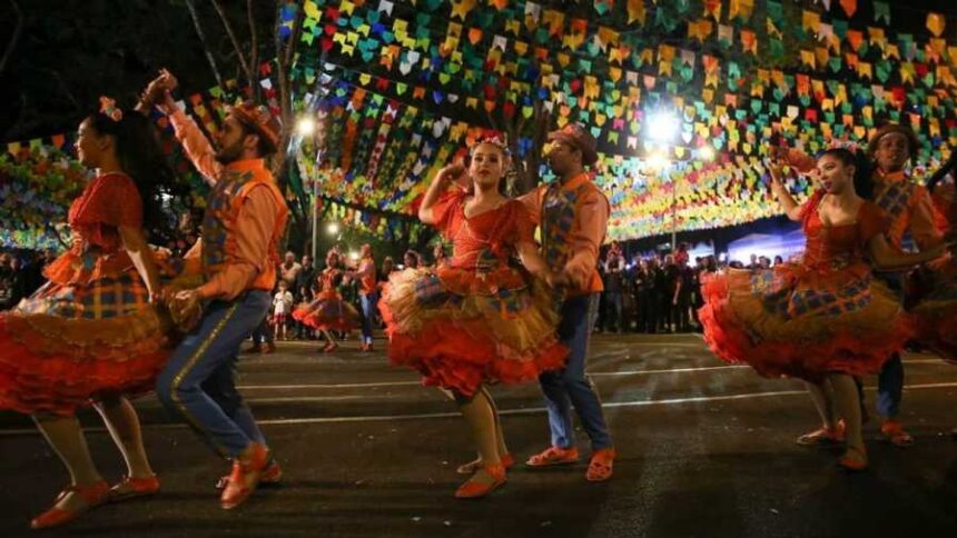 dançarinos de festa junina