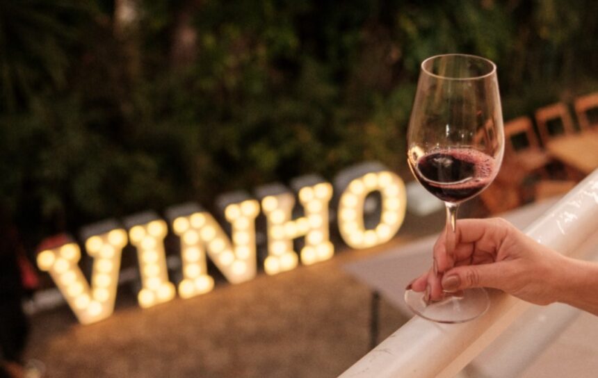 Festival Vinho na Vila celebra 10 anos e retorna a Belo Horizonte com degustações de vinhos brasileiros, experiências gastronômicas e atrações culturais no Museu MM Gerdau