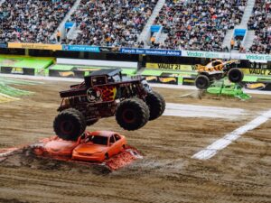 Hot Wheels Monster Trucks Live