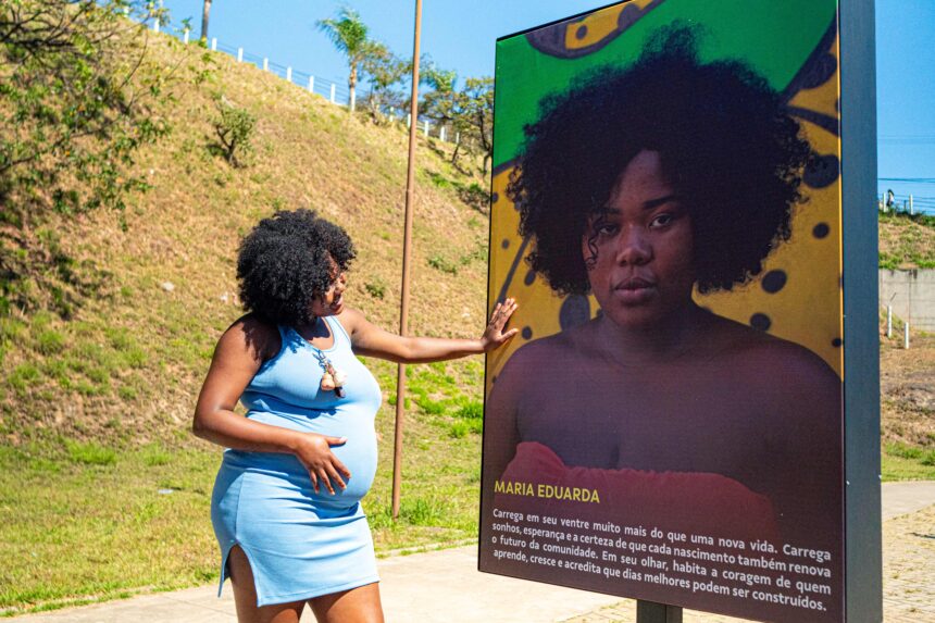 Exposição “Mulheres do Ressaca” reúne fotografias de moradoras da Vila União do Ressaca e da Ocupação Guarani Kaiowá, em Contagem