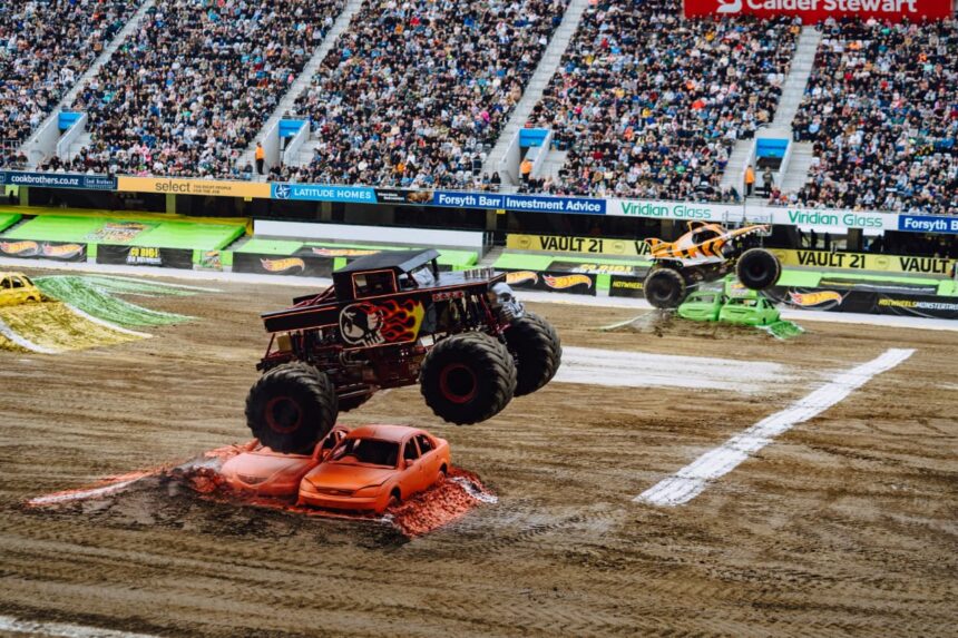 Hot Wheels Monster Trucks Live terá caminhões gigantes, saltos e manobras radicais em Belo Horizonte, em 29 de maio de 2027