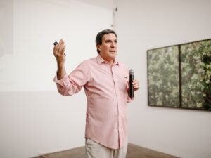 Curso da Galeria Murilo Castro apresenta a trajetória da arte brasileira, do Modernismo às produções contemporâneas, em seis encontros realizados em Belo Horizonte