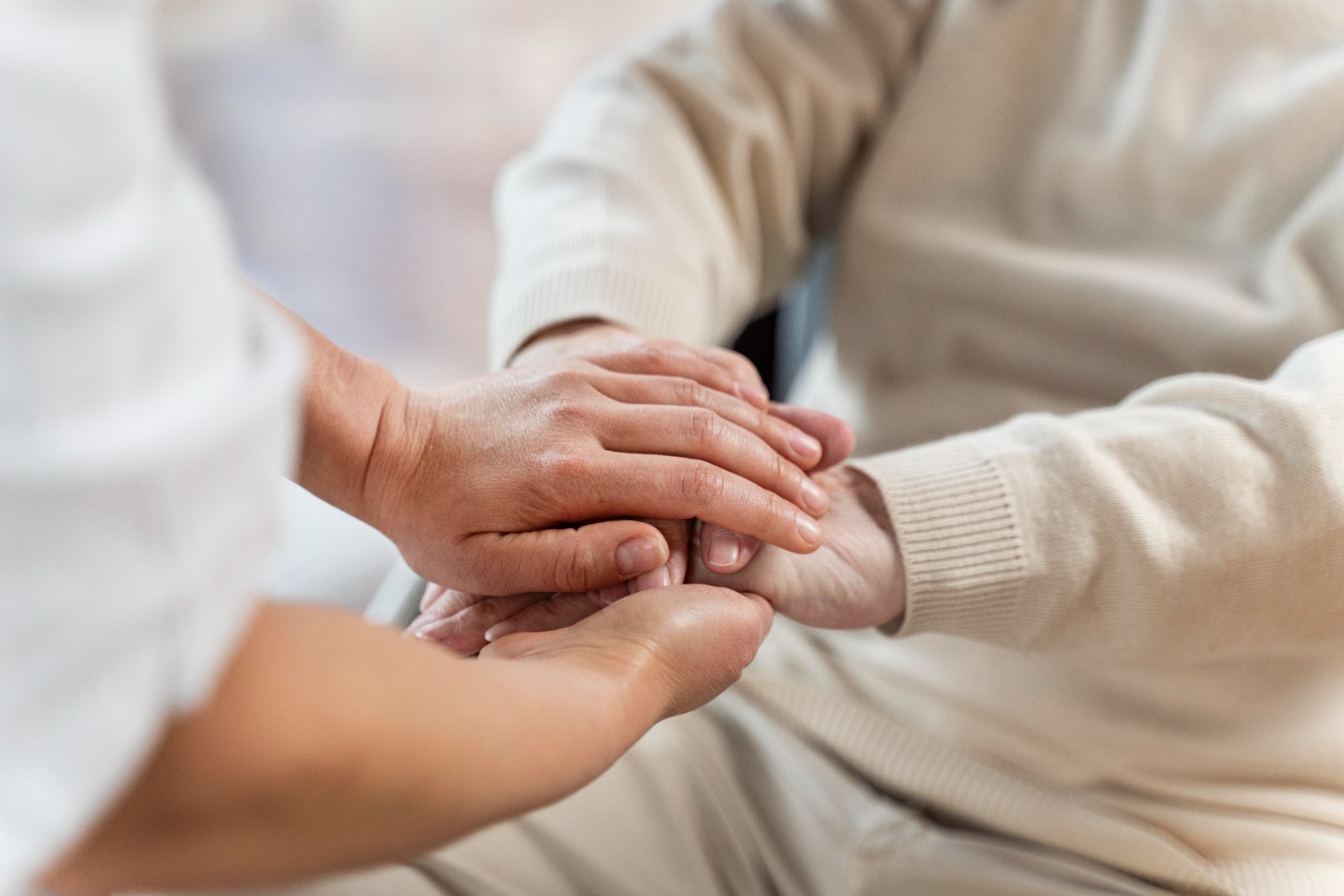 Hospital da Baleia promove o 4º Simpósio de Cuidados Paliativos no dia 29 de agosto, em Belo Horizonte. Evento reúne especialistas e está com inscrições abertas