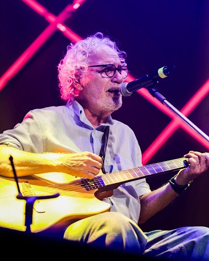 Renato Teixeira apresenta a turnê "Renato80" em Belo Horizonte neste sábado (8), no Grande Teatro Cemig Palácio das Artes