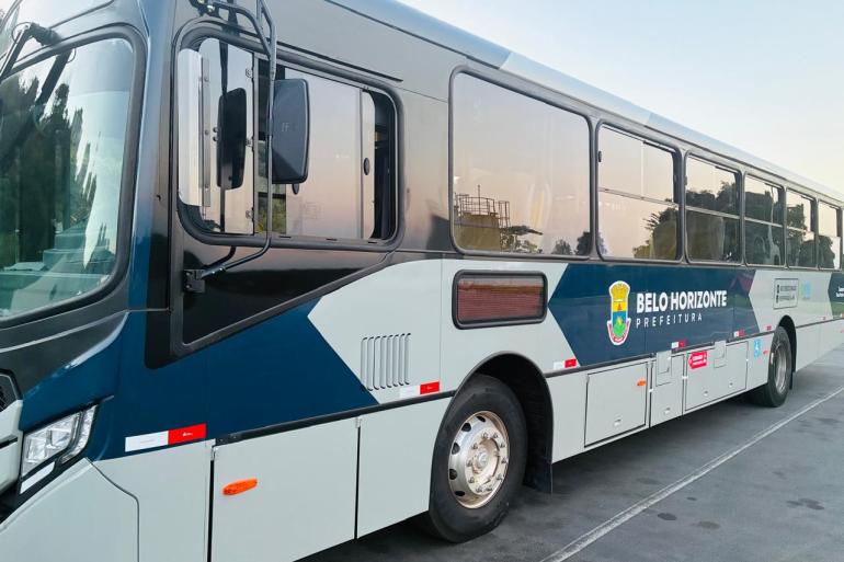 Ônibus ganham faixas exclusivas e preferenciais no Barreiro