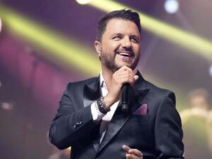 Maurício Manieri apresenta a turnê Classics em Belo Horizonte