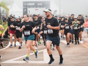 Corrida Vörr reúne esporte, bem-estar e lifestyle em evento na Savassi, em Belo Horizonte