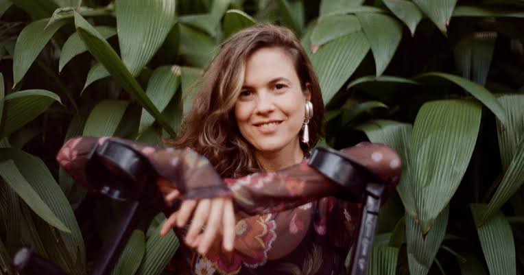 Brisa Marques leva música e poesia ao CCBB BH; entrada é grátis