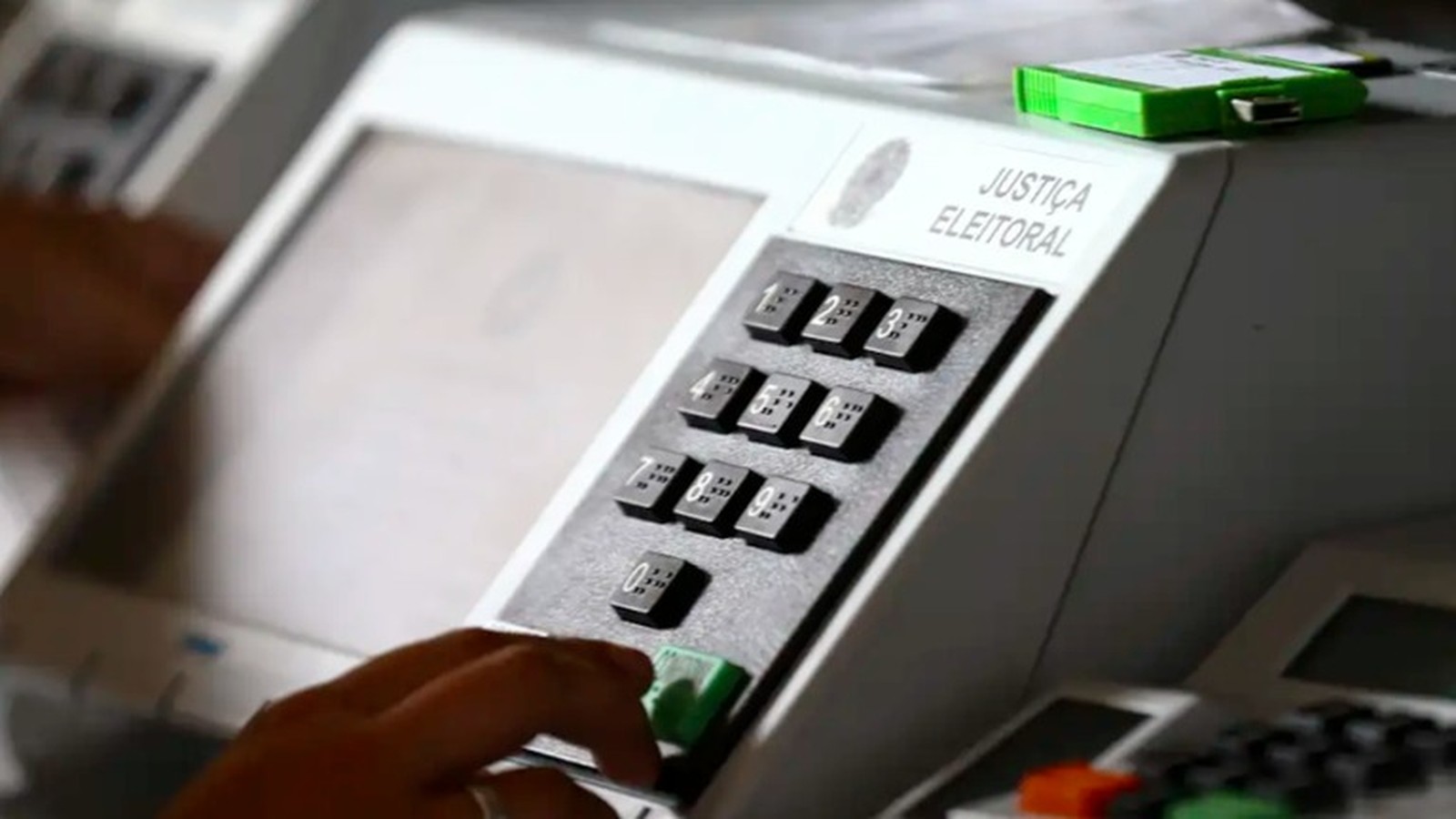 Vai votar hoje? Veja o que é proibido nas eleições 2026