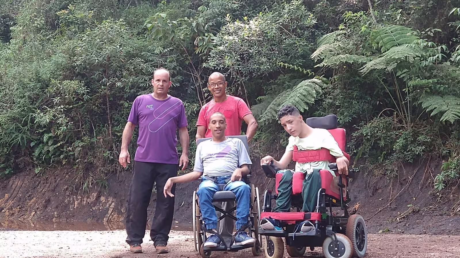 Festival EcoCultural Bacia Viva tem cinema, feira e caminhada inclusiva em Macacos