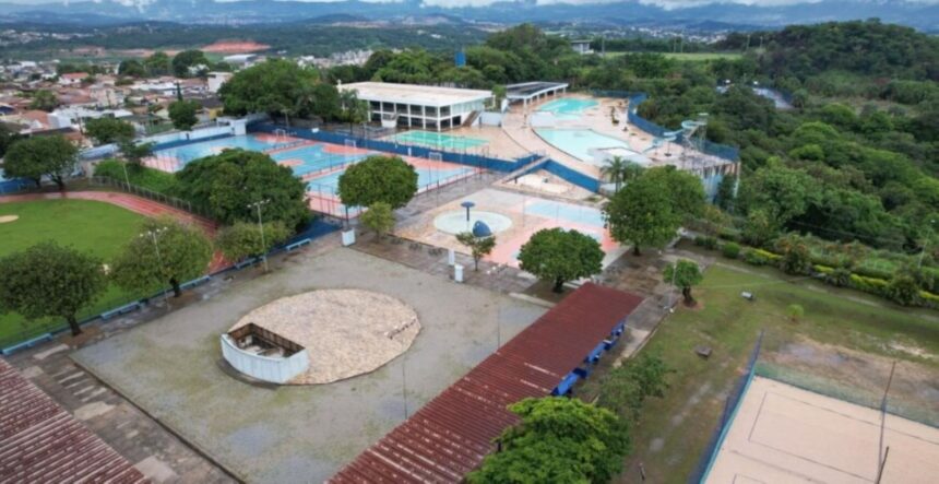 Vista aérea do antigo Clube da Fiat, onde deverá ser instalado o campus da UFMG em Betim